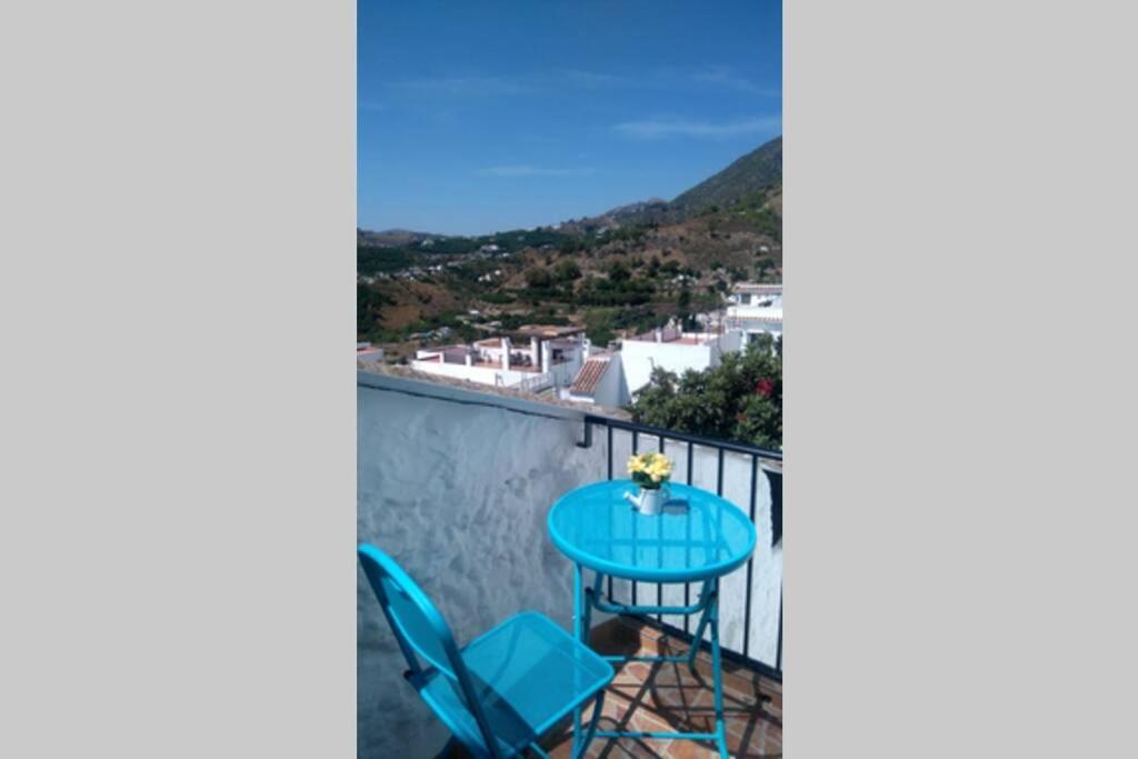 פריחיליאנה La Casita Azul,Apartamento Encantador מראה חיצוני תמונה